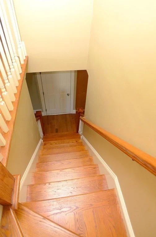 3 bed, 1 bath apartment for rent at 10 Savin Hill Ave Unit 2, Dorchester — photo 4 of 13