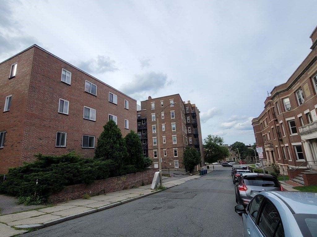 2 bed, 1 bath apartment for rent at 10 Scottfield Rd Unit 11, Allston — photo 1 of 8