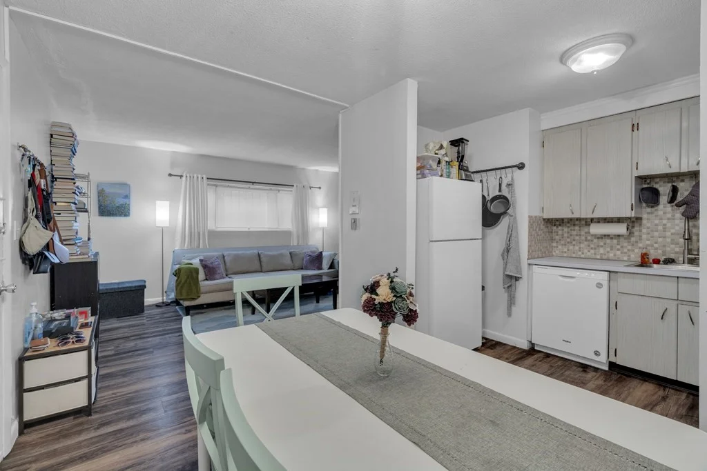2 bed, 1 bath apartment for rent at 10 Scottfield Rd Unit 2, Allston — photo 6 of 10