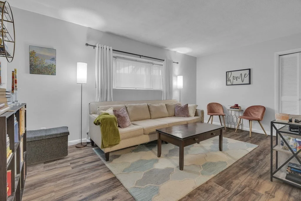 2 bed, 1 bath apartment for rent at 10 Scottfield Rd Unit 2, Allston — photo 1 of 10