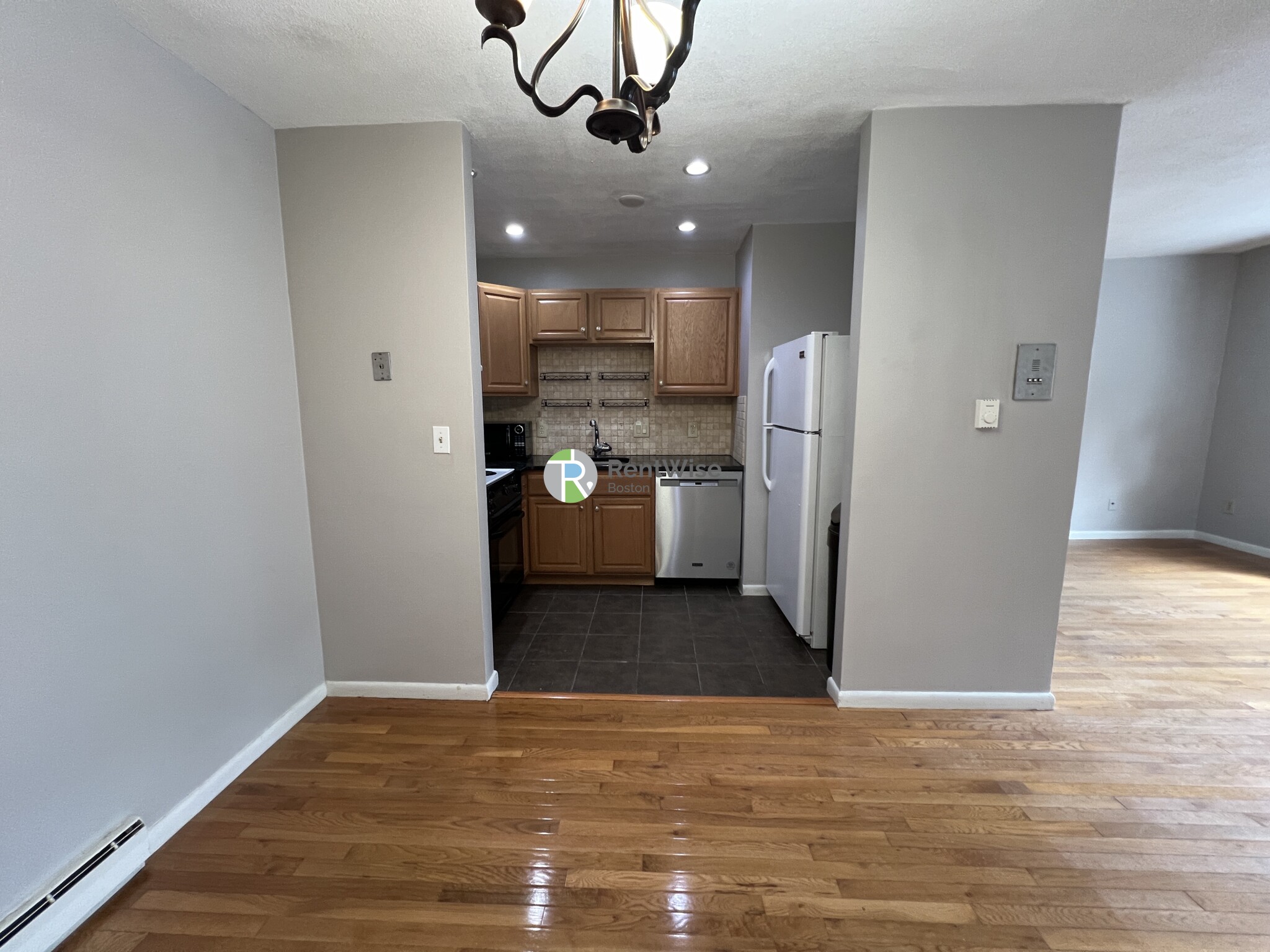 2 bed, 1 bath apartment for rent at 10 Scottfield Rd Unit 31, Allston — photo 1 of 22