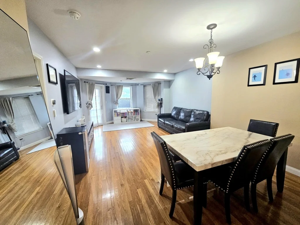 1 bed, 1 bath apartment for rent at 10 Seaport Dr Unit 2111, Norfolk Downs — photo 12 of 26