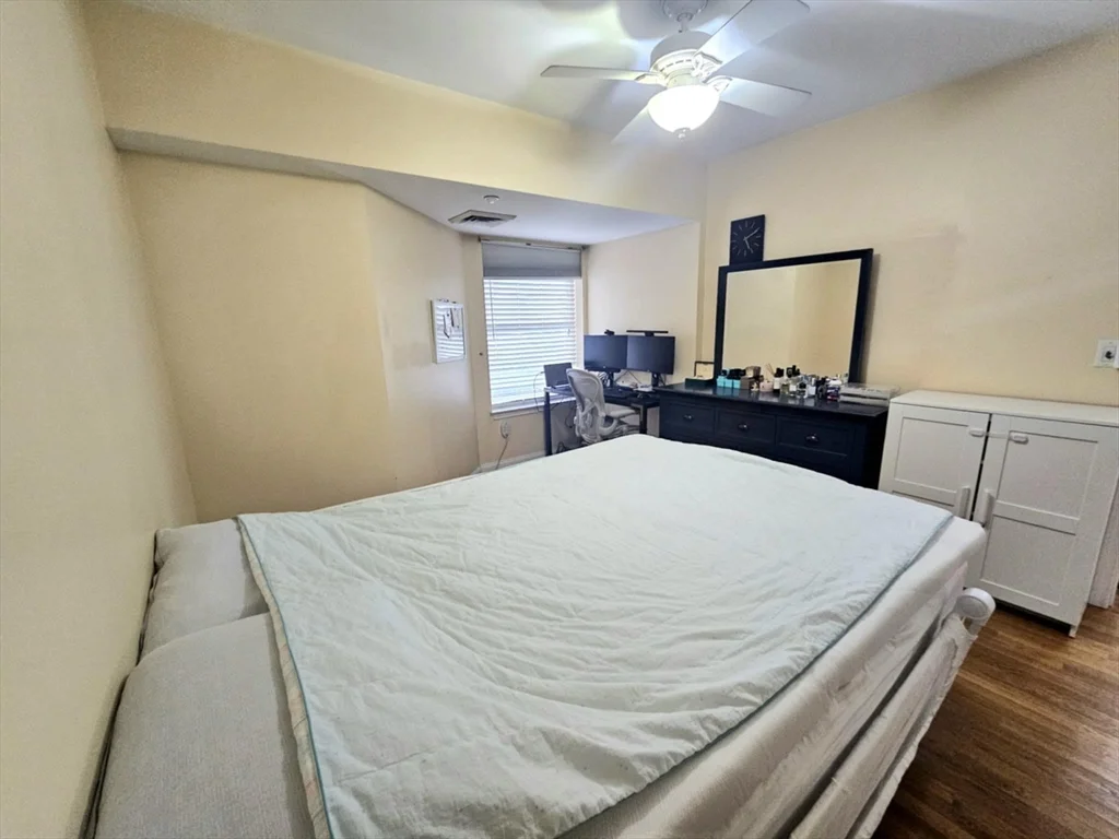 1 bed, 1 bath apartment for rent at 10 Seaport Dr Unit 2111, Norfolk Downs — photo 15 of 26