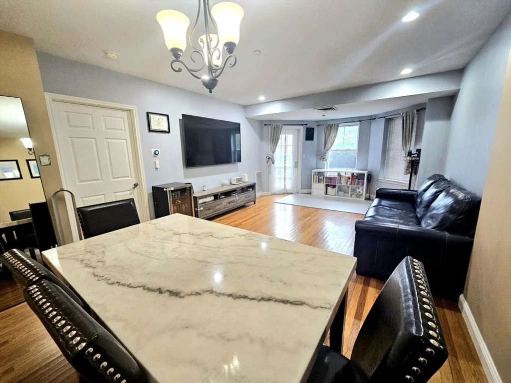 1 bed, 1 bath apartment for rent at 10 Seaport Dr Unit 2111, Norfolk Downs — photo 11 of 26