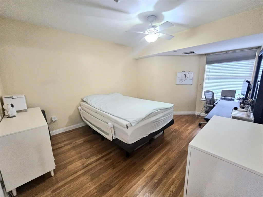 1 bed, 1 bath apartment for rent at 10 Seaport Dr Unit 2111, Norfolk Downs — photo 14 of 26