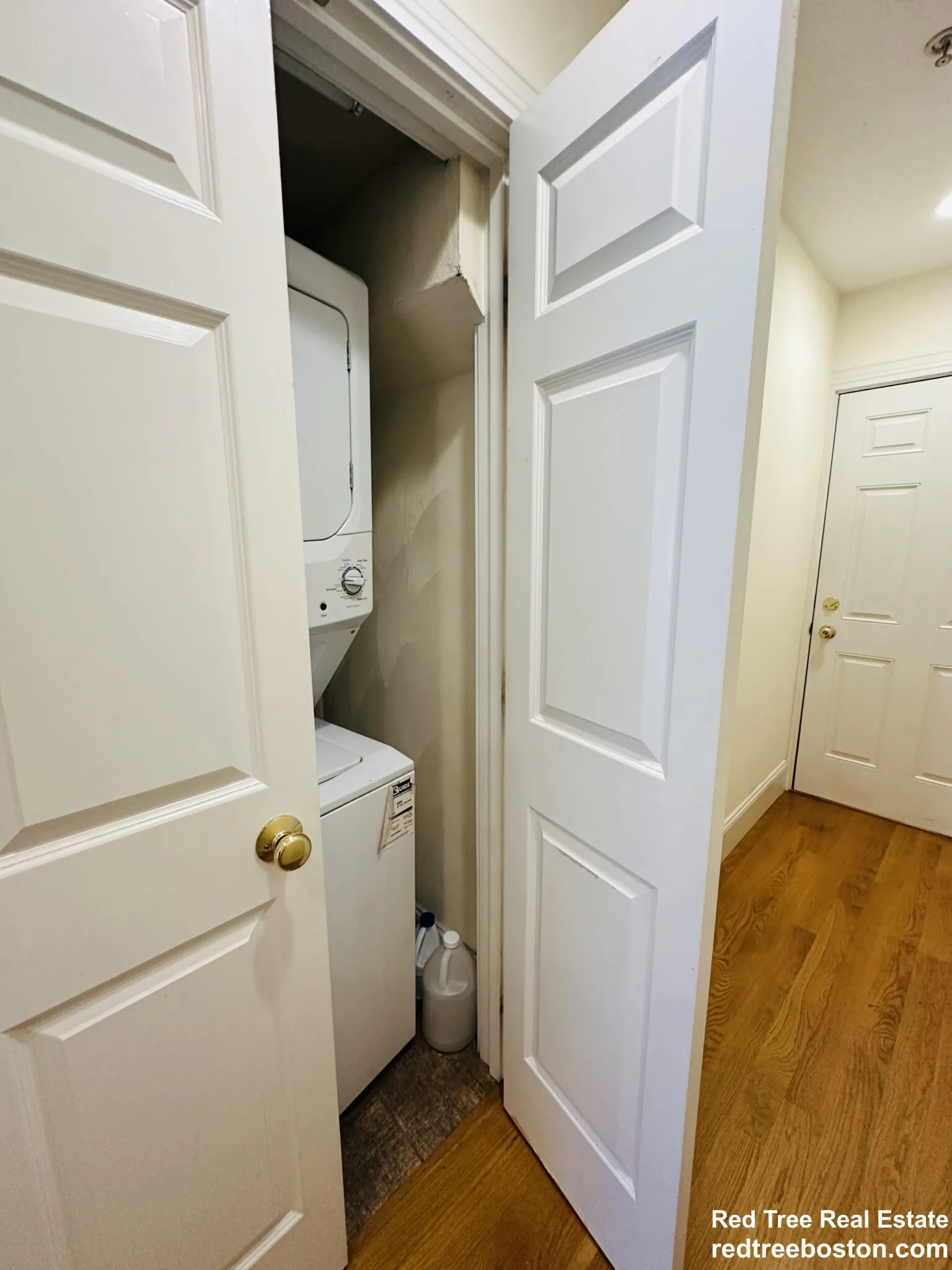 2 bed, 2 bath apartment for rent at 10 Selkirk Rd Unit 2, Brighton — photo 4 of 25