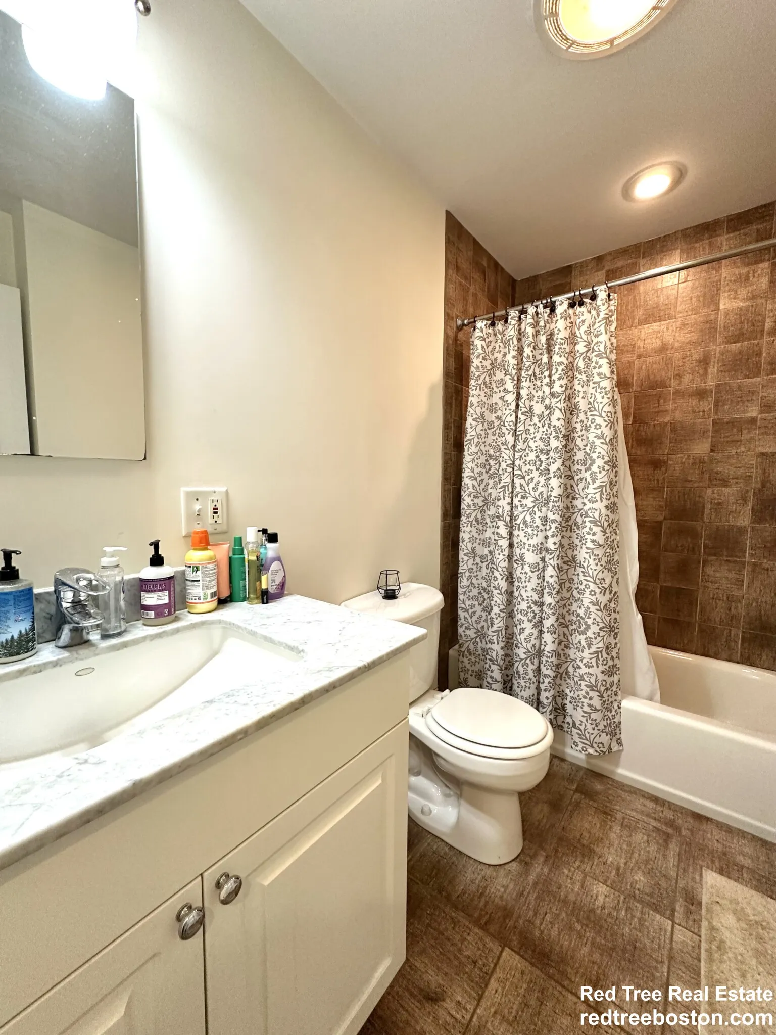 2 bed, 2 bath apartment for rent at 10 Selkirk Rd Unit 2, Brighton — photo 20 of 25