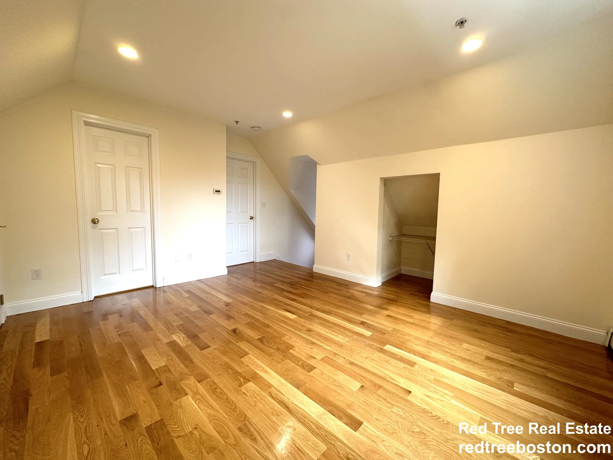 1.5 bed, 1 bath apartment for rent at 10 Selkirk Rd Unit 4, Brighton — photo 13 of 16