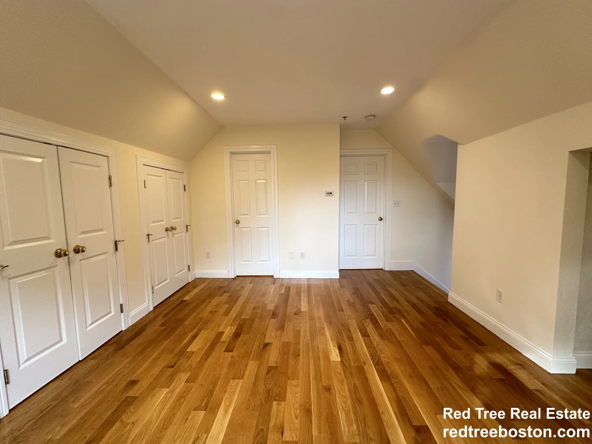 1.5 bed, 1 bath apartment for rent at 10 Selkirk Rd Unit 4, Brighton — photo 14 of 16