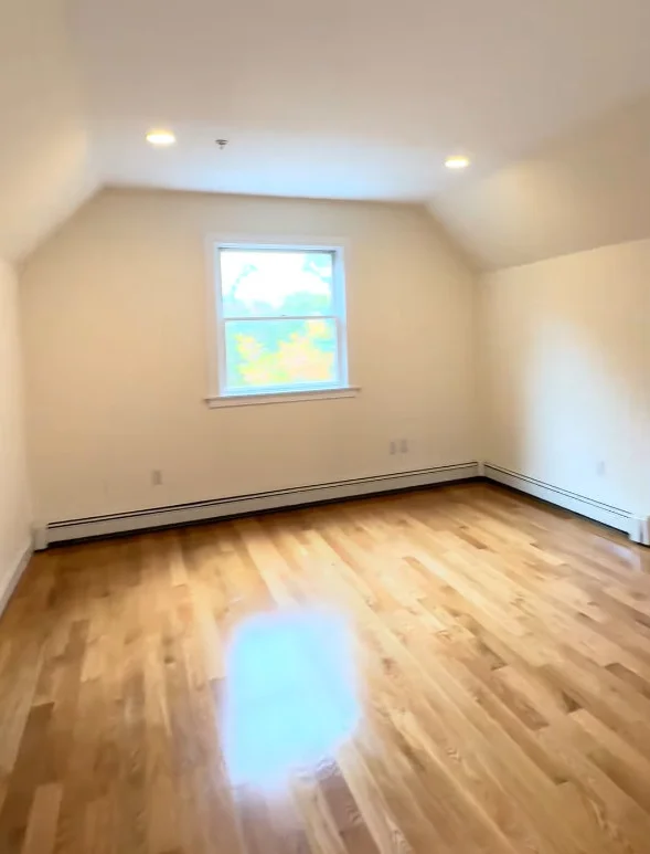 1.5 bed, 1 bath apartment for rent at 10 Selkirk Rd Unit 4, Brighton — photo 12 of 16