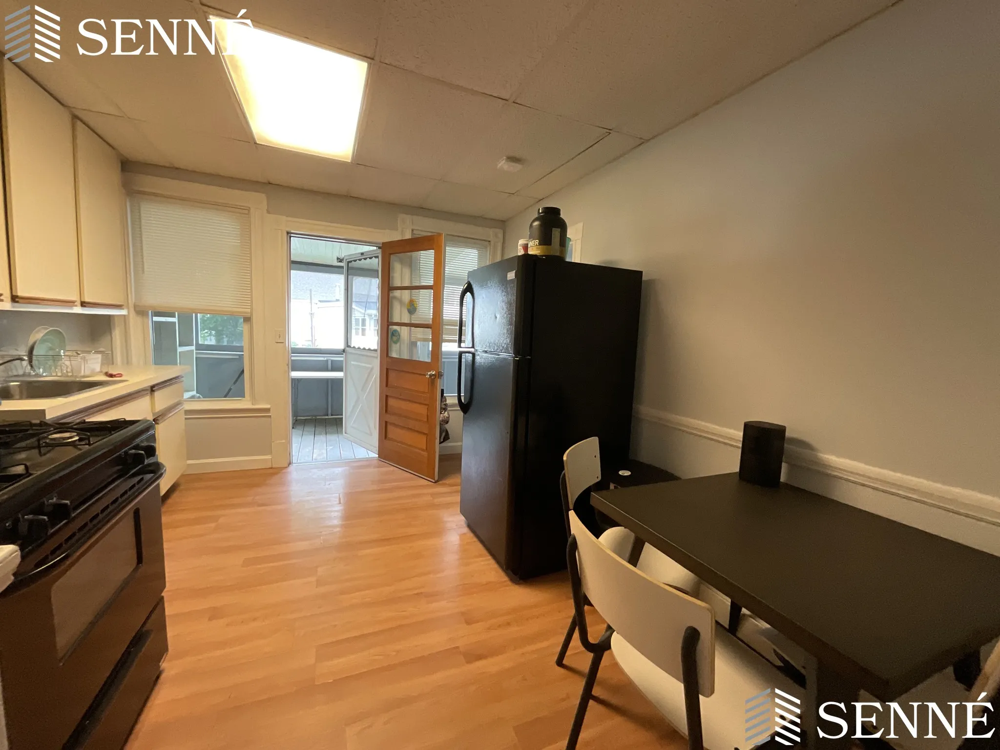 3 bed, 1 bath apartment for rent at 10 Seventh St Unit 10, East Cambridge