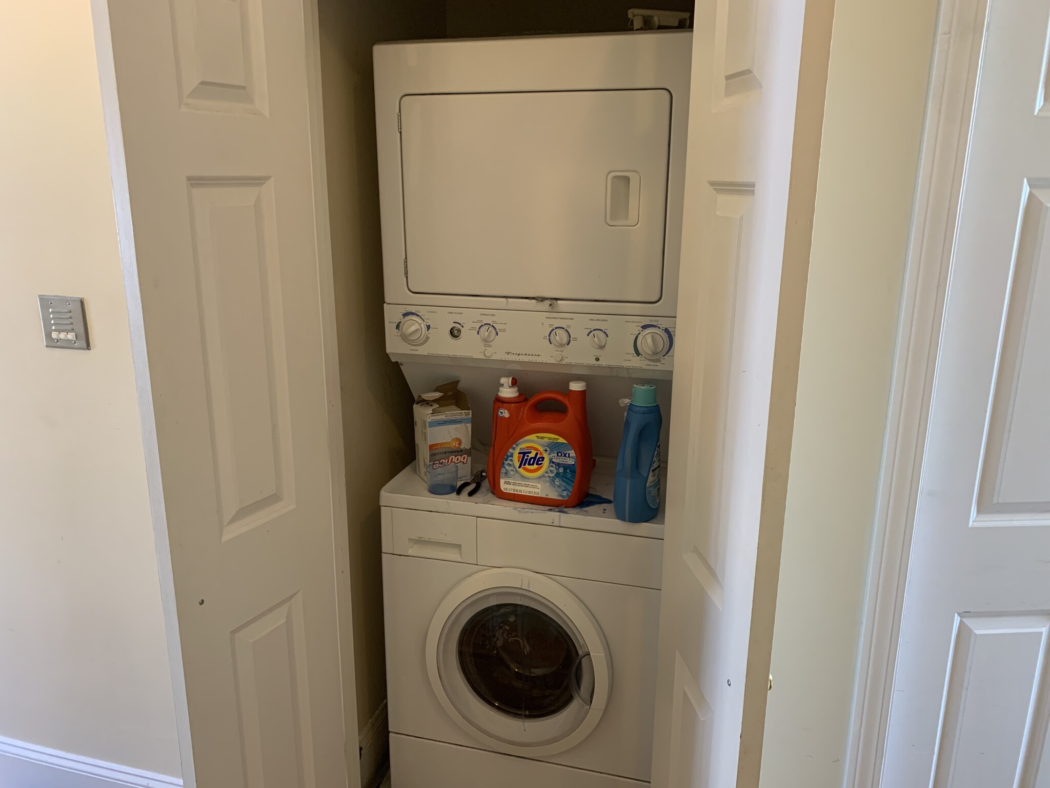 3 bed, 2.5 bath apartment for rent at 10 Sewall St Unit 1, Mission Hill — photo 9 of 25