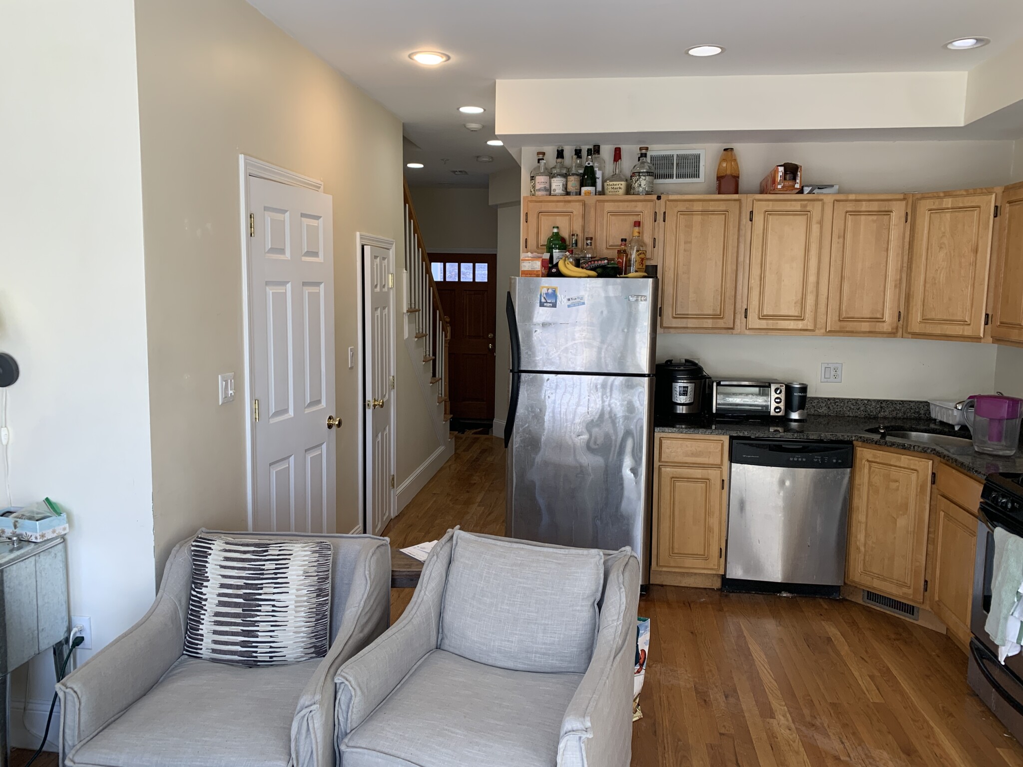 3 bed, 2.5 bath apartment for rent at 10 Sewall St Unit 1, Mission Hill — photo 2 of 25