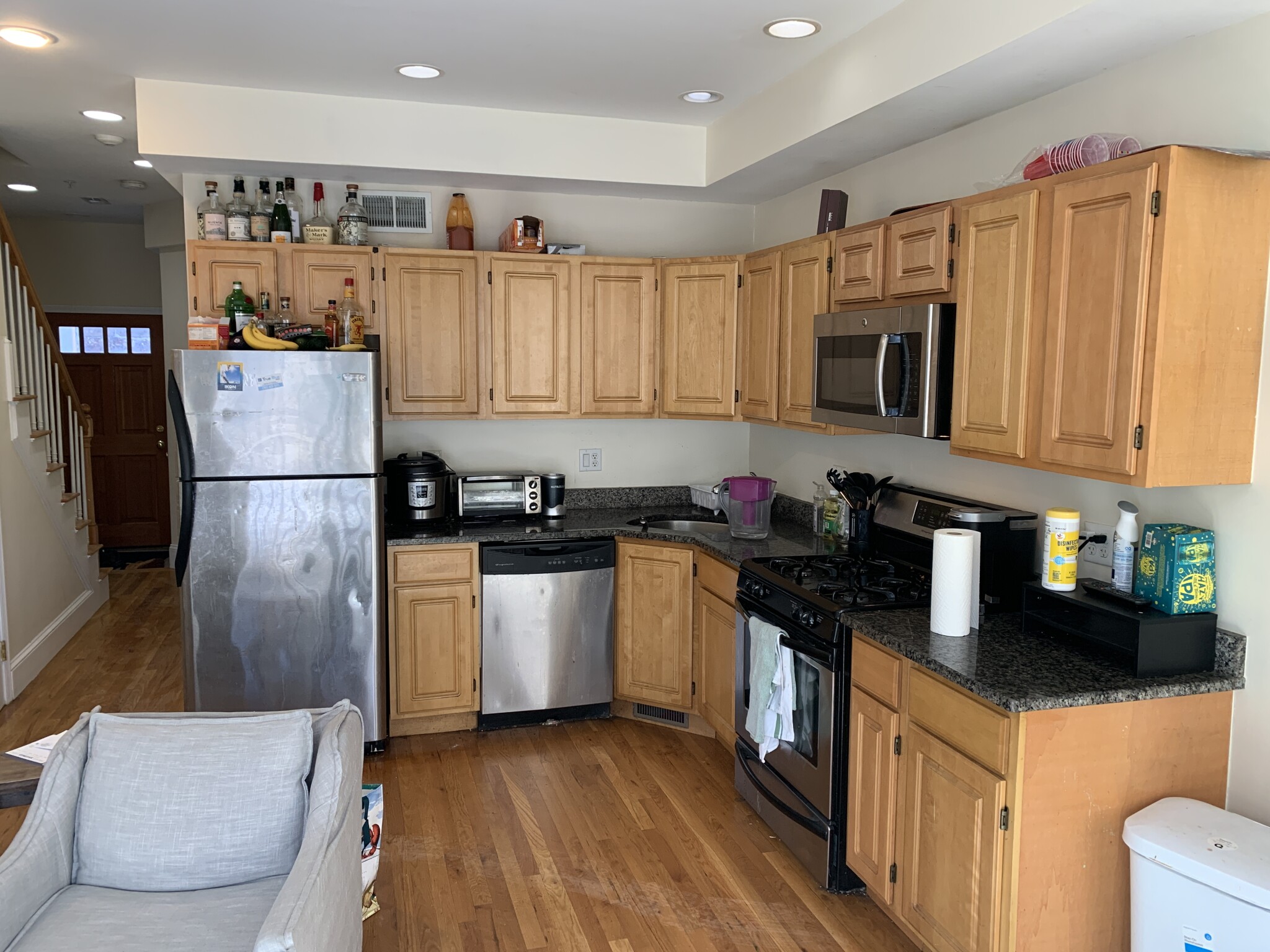 3 bed, 2.5 bath apartment for rent at 10 Sewall St Unit 1, Mission Hill — photo 1 of 25