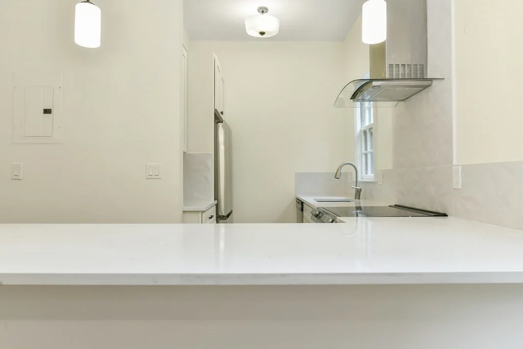 2 bed, 1 bath apartment for rent at 10 Shepard Unit 3, Neighborhood Nine — photo 5 of 19