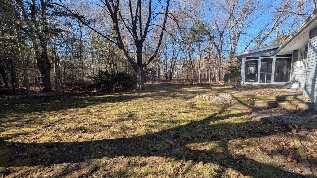 3 bed, 2 bath apartment for rent at 10 Sherwood Ave, Foxboro — photo 25 of 33