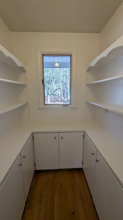 3 bed, 2 bath apartment for rent at 10 Sherwood Ave, Foxboro — photo 22 of 33