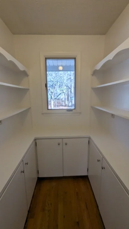 3 bed, 2 bath apartment for rent at 10 Sherwood Ave, Foxboro — photo 21 of 33
