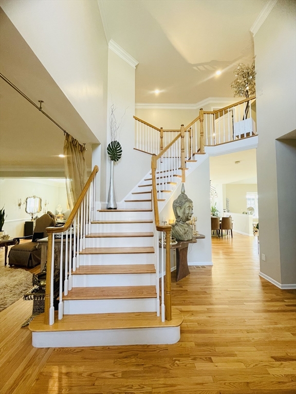 4 bed, 4+ bath apartment for rent at 10 Sheryl Dr Unit 10, Shrewsbury — photo 3 of 25