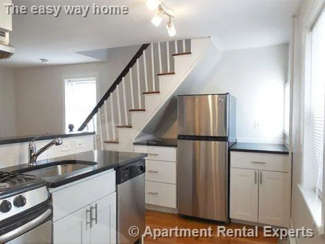2 bed, 2 bath apartment for rent at 10 Smith Ave Unit 2R, Ward Two — photo 1 of 7
