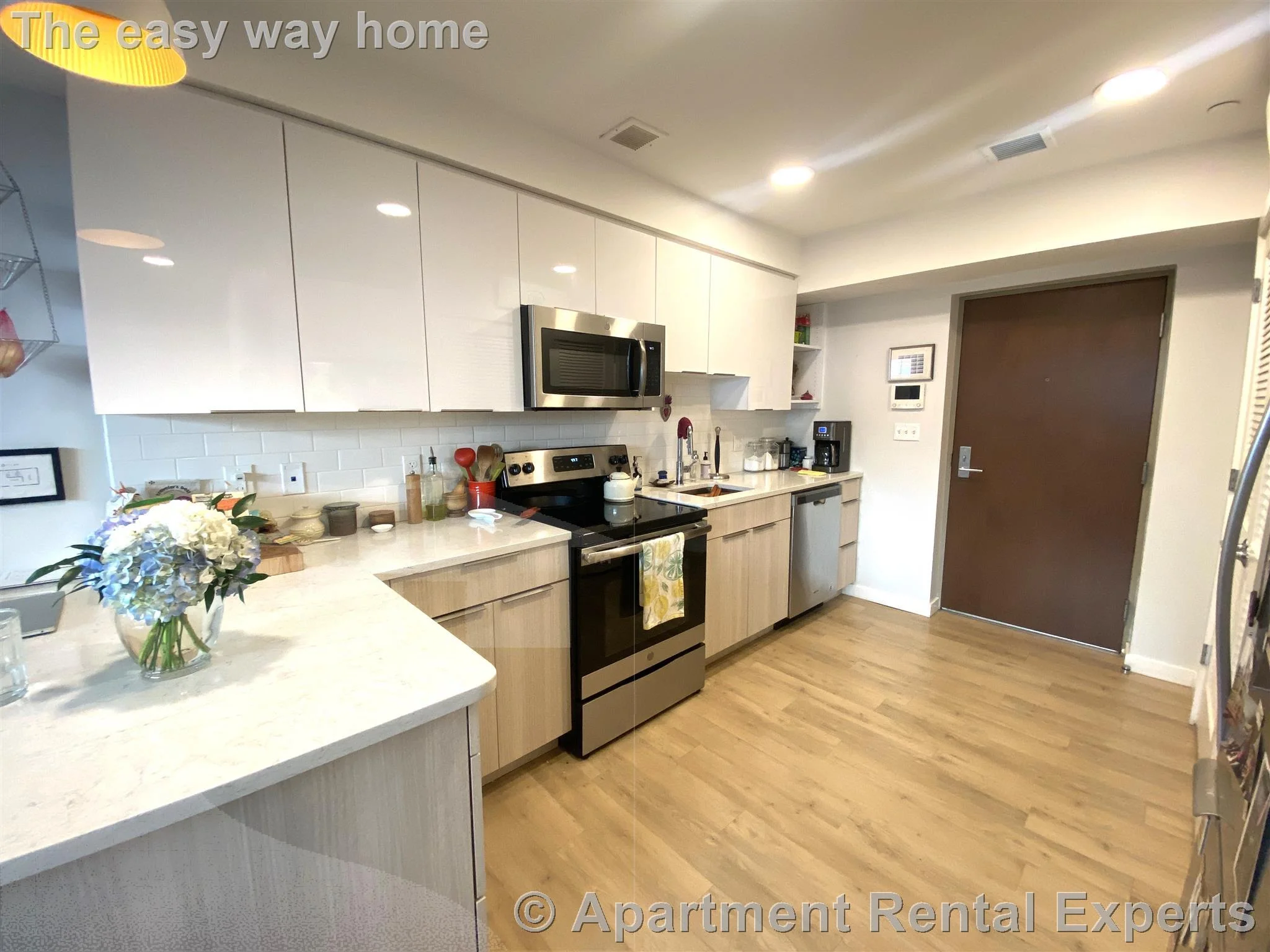 2 bed, 1 bath apartment for rent at 10 Soden St Unit 002, Central Square — photo 6 of 12