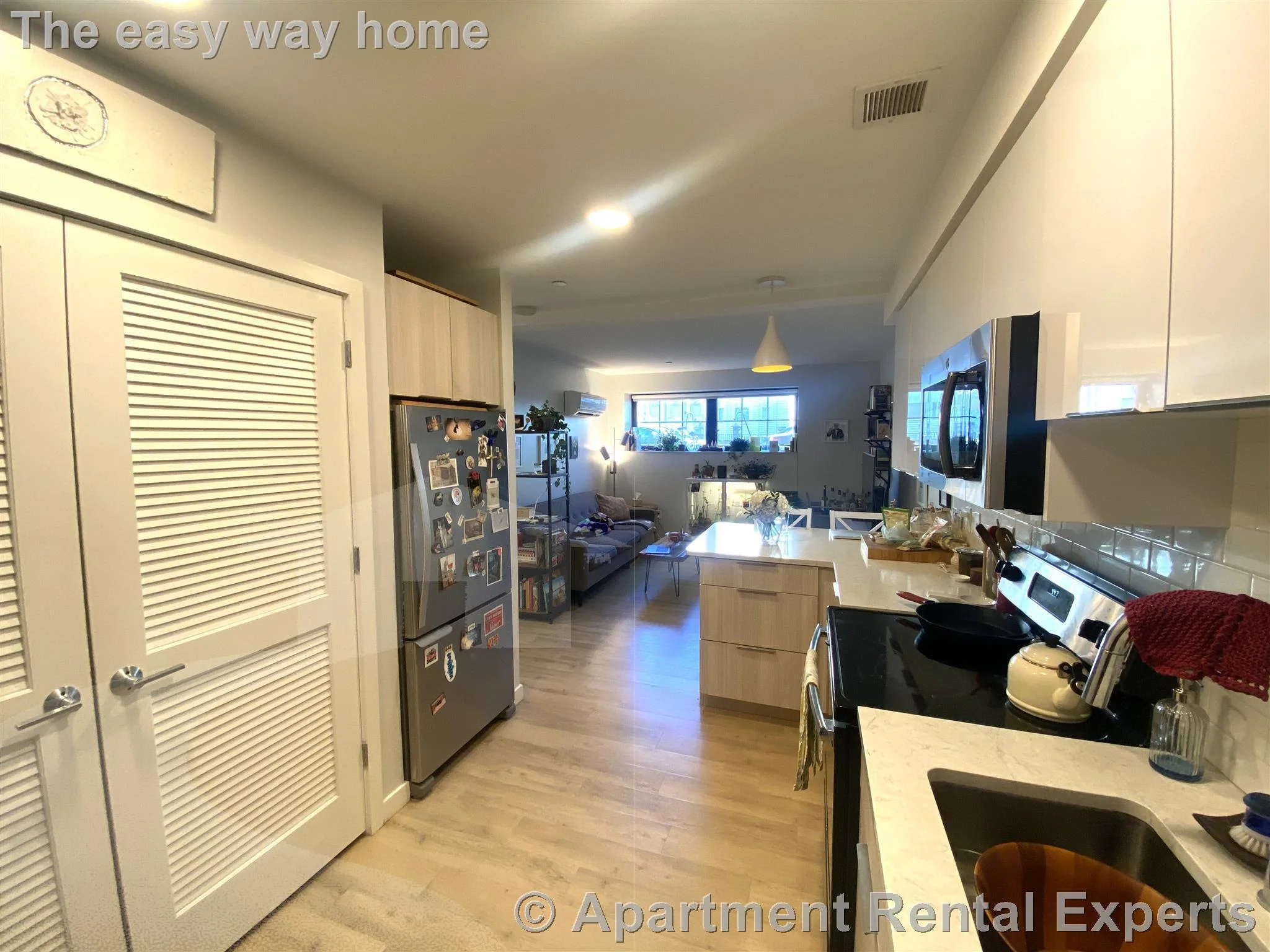 2 bed, 1 bath apartment for rent at 10 Soden St Unit 002, Central Square — photo 3 of 12
