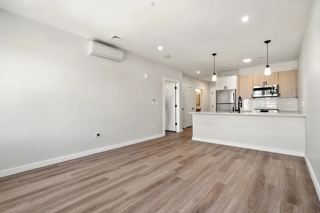 1 bed, 1 bath apartment for rent at 10 Somerset Ave Unit 408, Winthrop