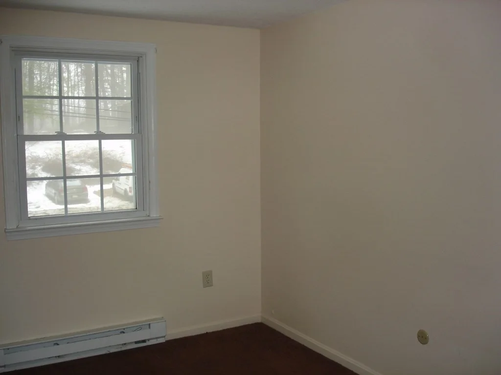 2 bed, 1 bath apartment for rent at 10 Spaulding Rd Unit A, Townsend — photo 4 of 5