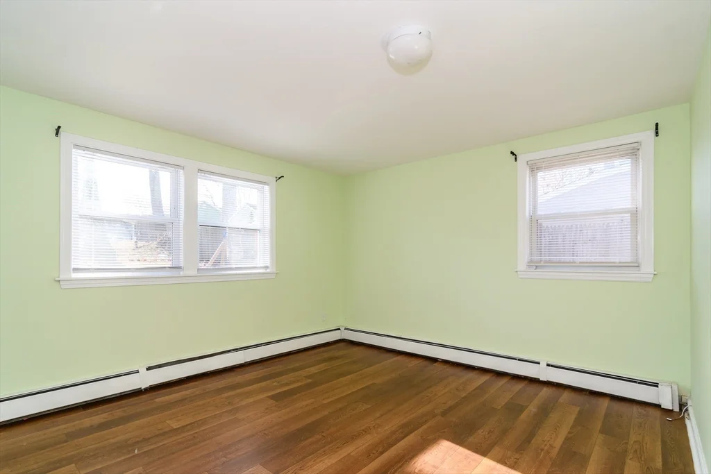 3 bed, 2 bath apartment for rent at 10 Spring Valley Rd, Natick — photo 19 of 24