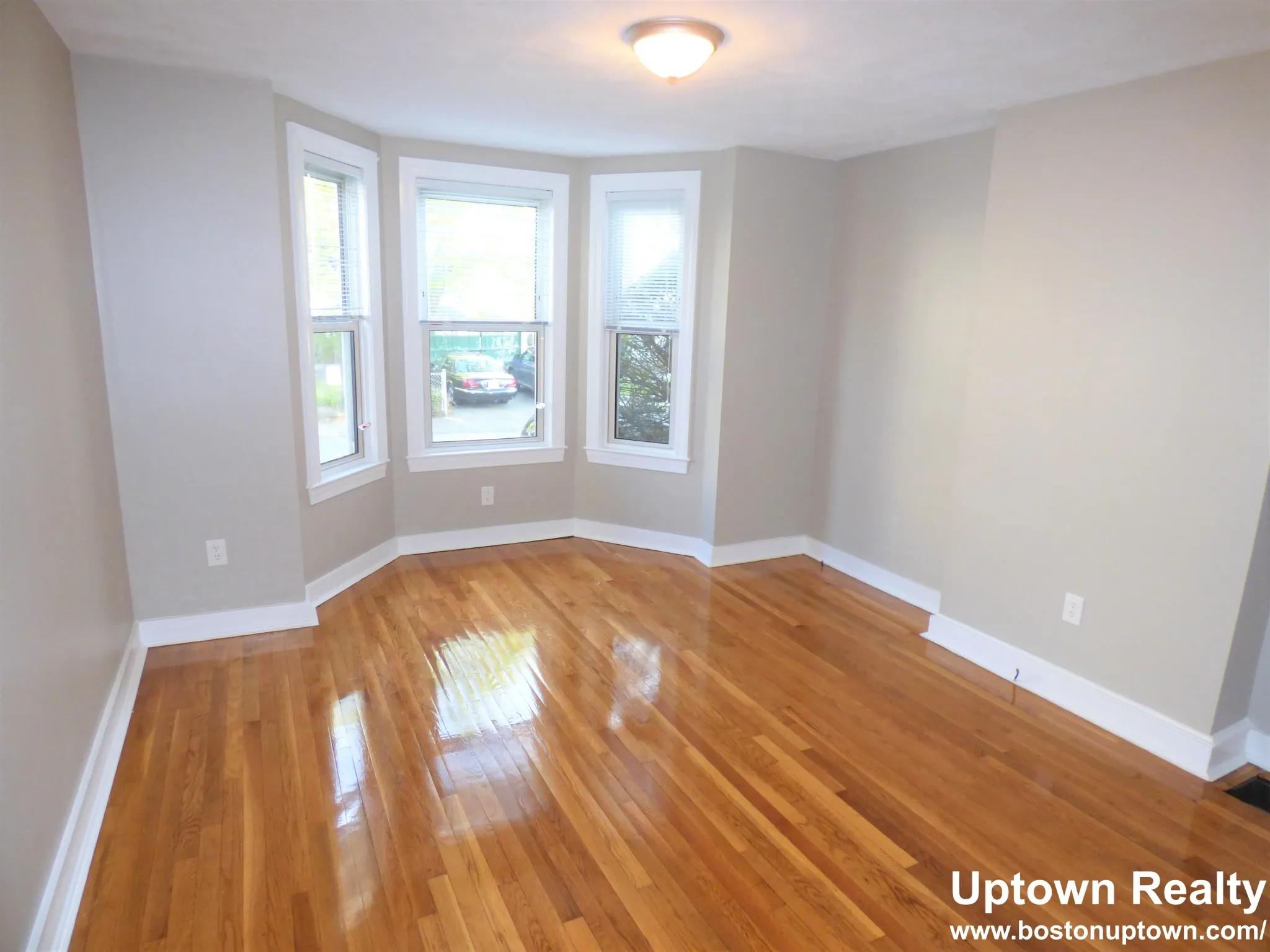 4 bed, 2 bath apartment for rent at 10 Stearns St Unit 1c, South Side — photo 7 of 16
