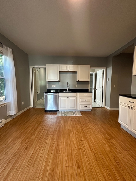 2 bed, 1 bath apartment for rent at 10 Sterling St Unit 2, Worcester — photo 4 of 22