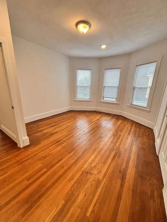 4 bed, 2 bath apartment for rent at 10 Stickney Ave Unit 3, Winter Hill — photo 5 of 13