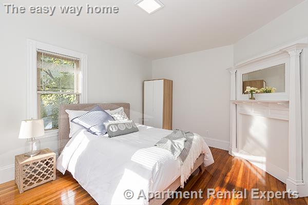 4 bed, 1 bath apartment for rent at 10 Stone Pl Unit 2, Union Square — photo 6 of 11