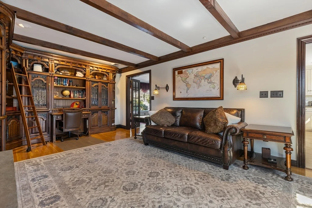 4 bed, 3 bath apartment for rent at 10 Stonewood Dr, Newton — photo 14 of 29