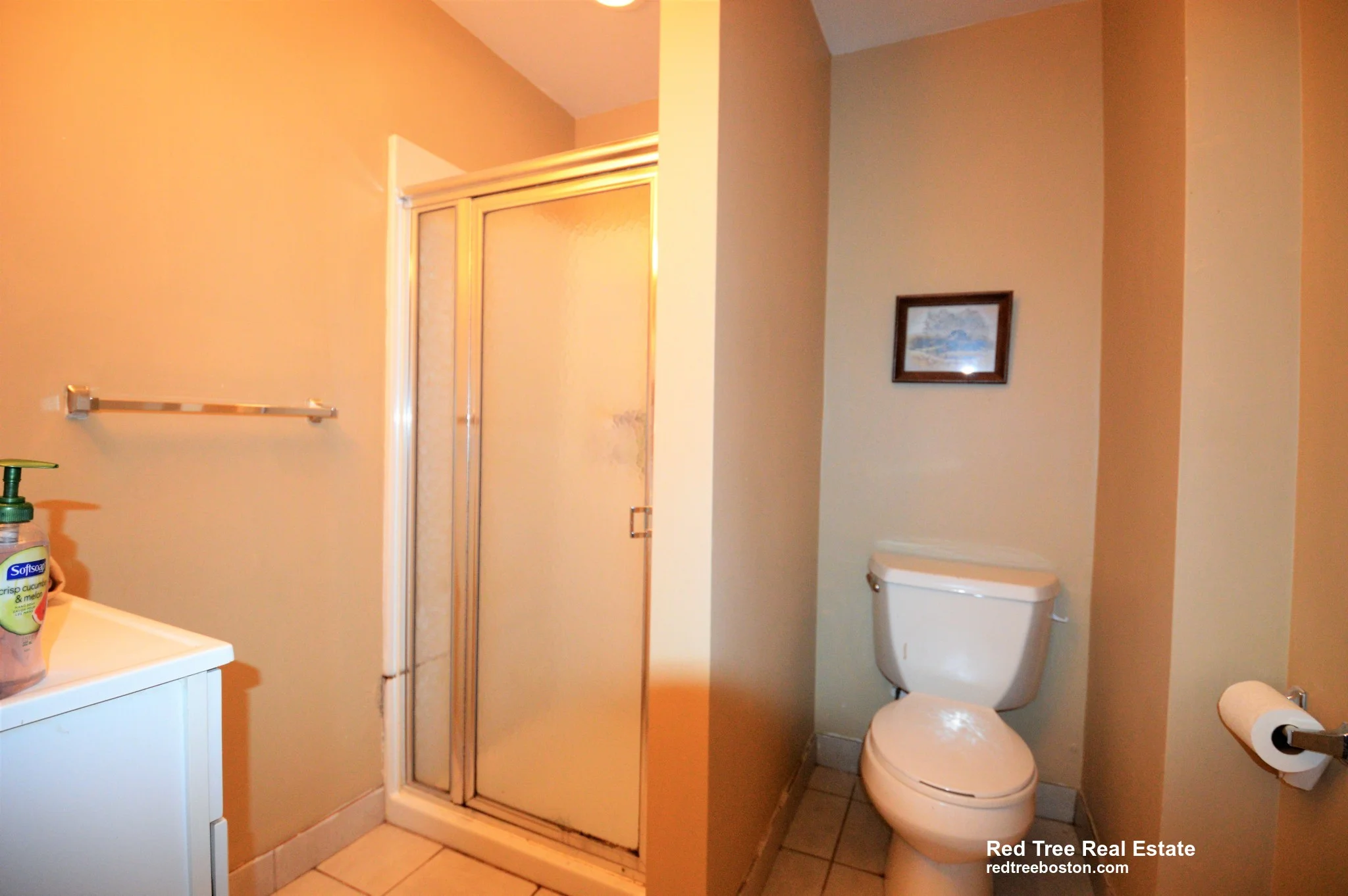 4 bed, 2 bath apartment for rent at 10 Strathmore Rd Unit 1, Brookline — photo 11 of 17
