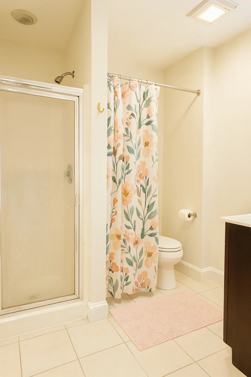 4 bed, 2 bath apartment for rent at 10 Strathmore Rd Unit 2, Brookline — photo 6 of 10