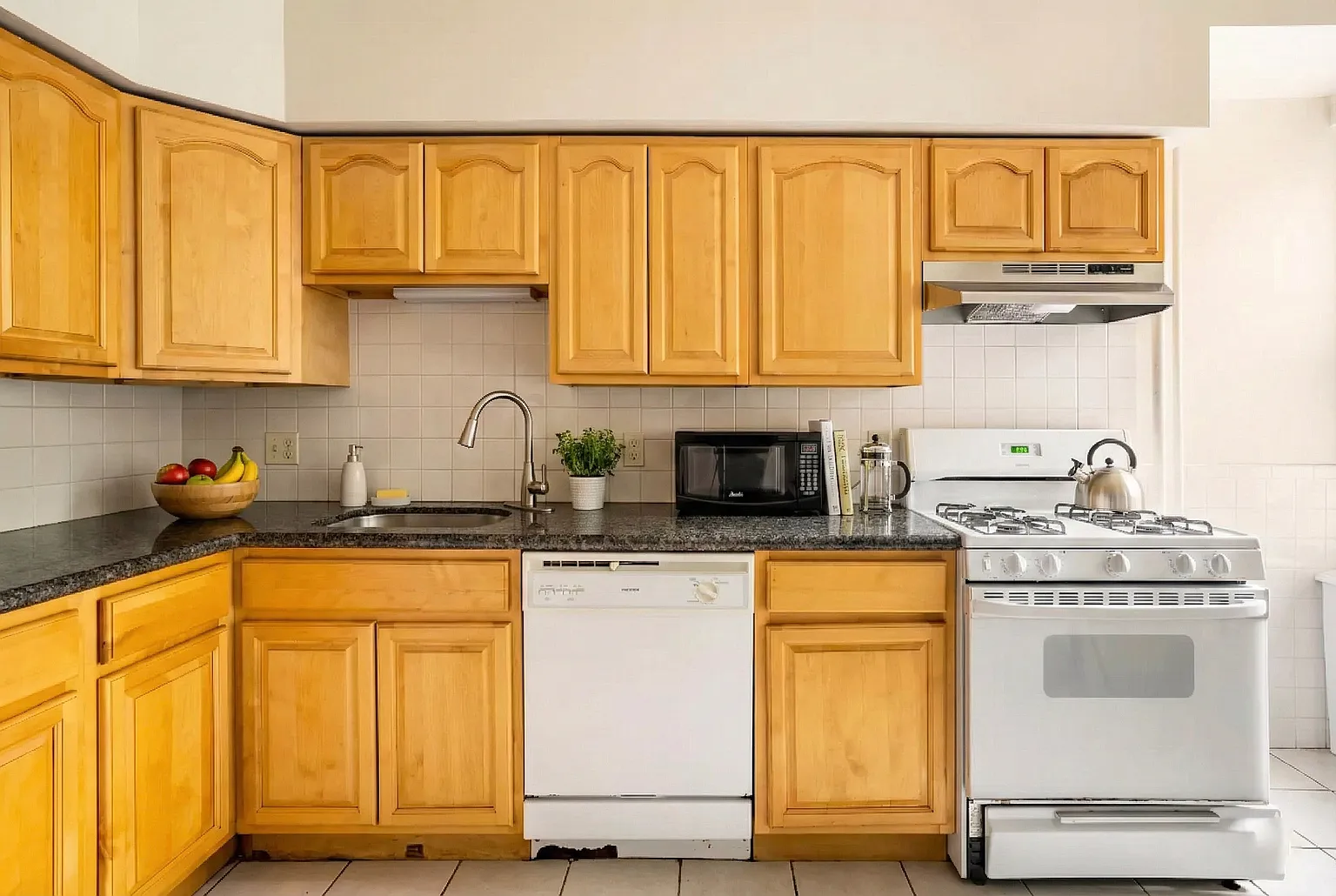4 bed, 2 bath apartment for rent at 10 Strathmore Rd Unit 3, Brookline