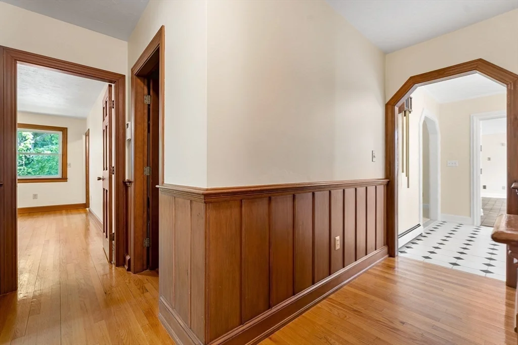 4 bed, 2 bath apartment for rent at 10 Sumac Circle, Holden — photo 10 of 20