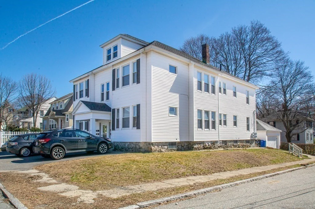 1 bed, 1 bath apartment for rent at 10 Sunset Ave Unit 2, Methuen — photo 6 of 12