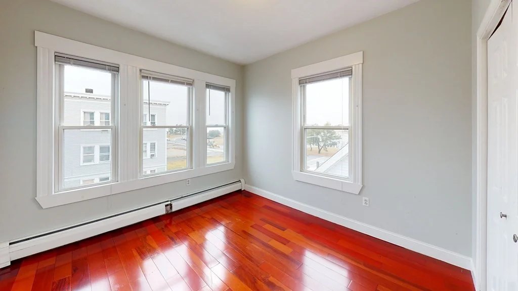 2 bed, 1 bath apartment for rent at 10 Surfside Rd Unit 9, Lynn — photo 6 of 7