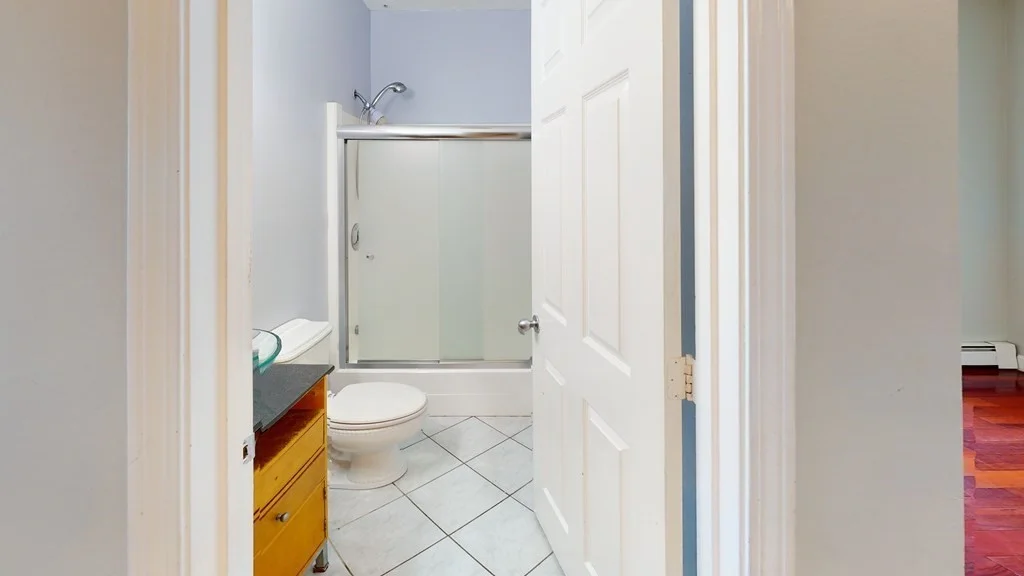 2 bed, 1 bath apartment for rent at 10 Surfside Rd Unit 9, Lynn — photo 4 of 7