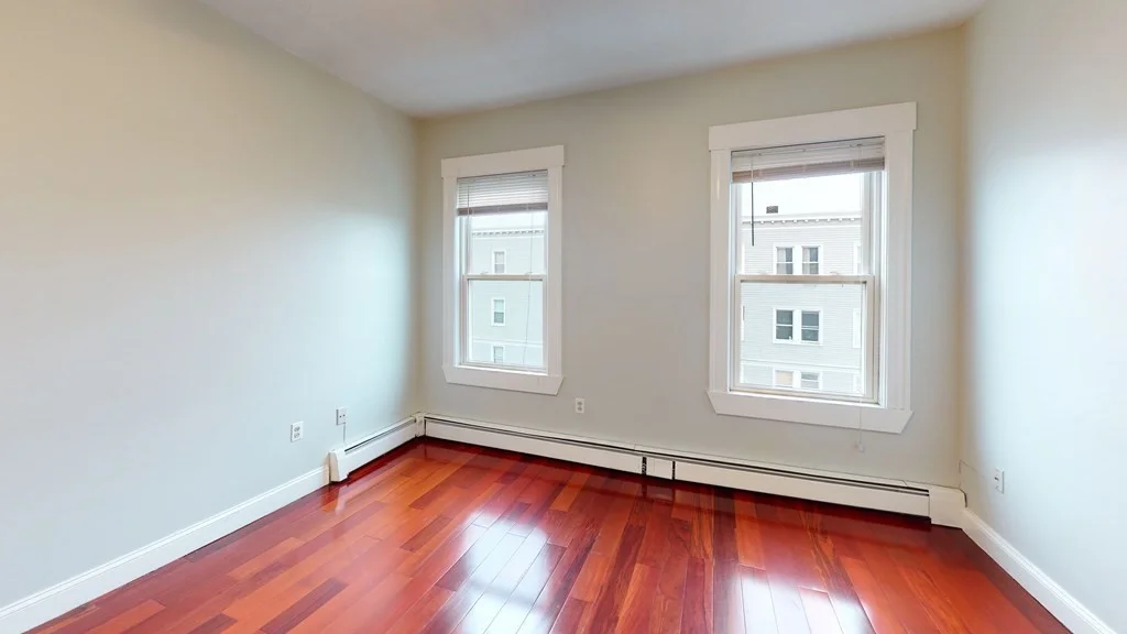 2 bed, 1 bath apartment for rent at 10 Surfside Rd Unit 9, Lynn — photo 3 of 7