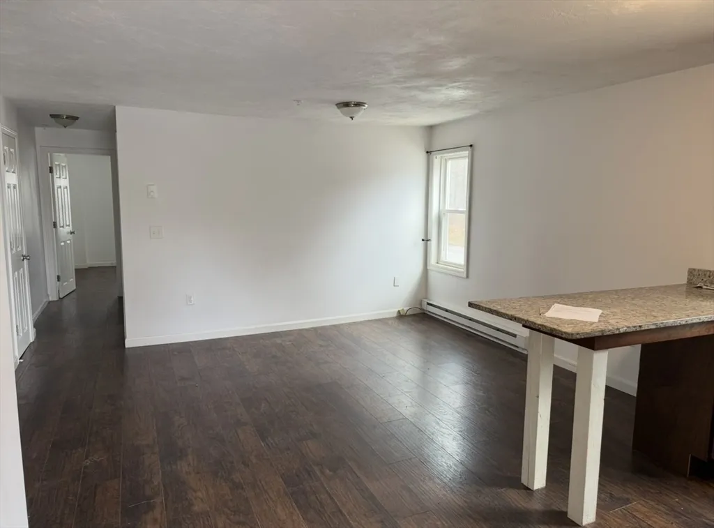 2 bed, 1 bath apartment for rent at 10 Sutton Rd Unit A, West Millbury — photo 5 of 13
