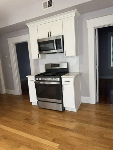 4 bed, 1 bath apartment for rent at 10 Sutton St 3 Unit 3, Mattapan — photo 2 of 10