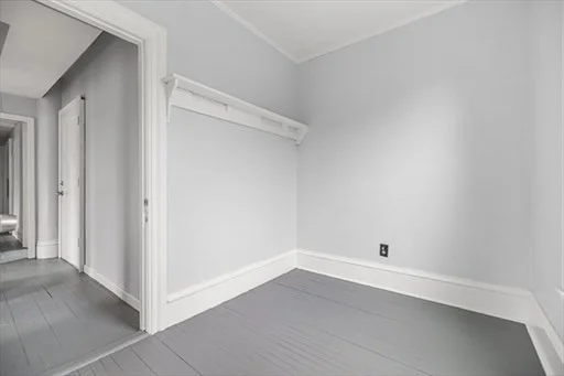 2 bed, 1 bath apartment for rent at 10 Sycamore St Unit 2, Worcester — photo 5 of 6