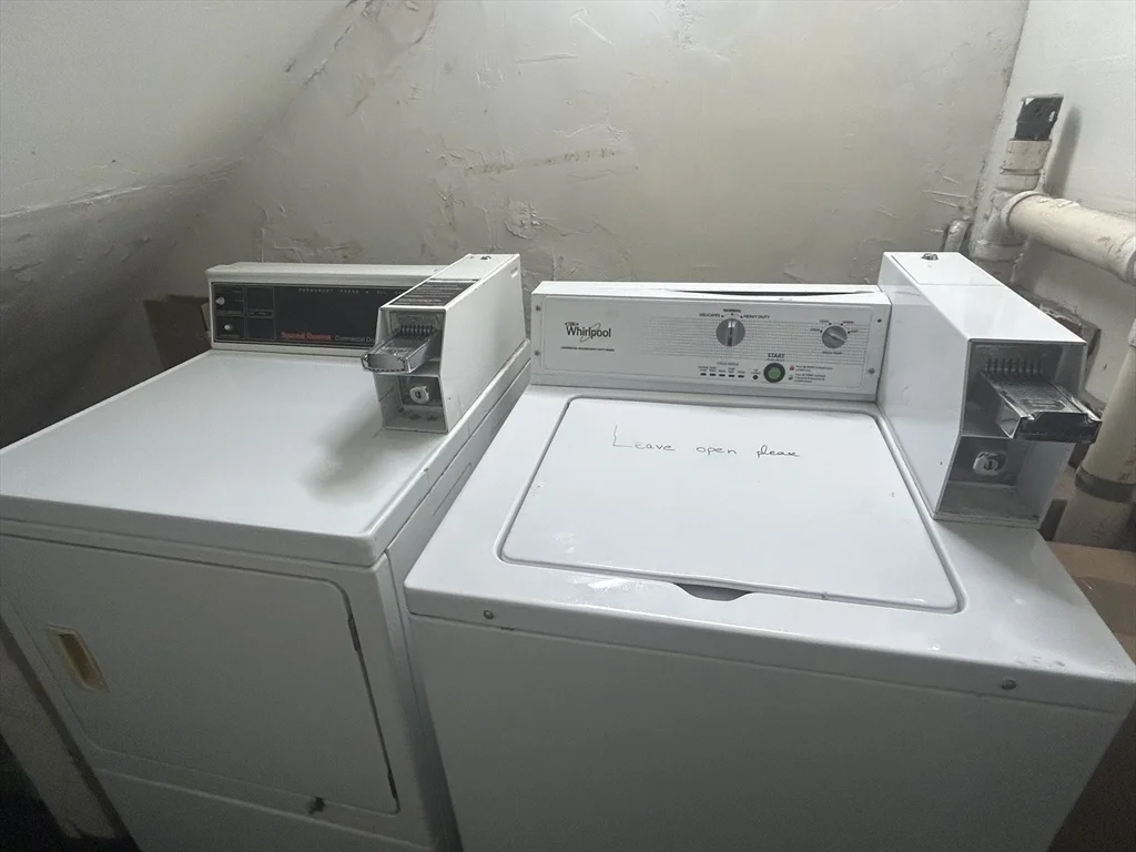 1 bed, 1 bath apartment for rent at 10 Sycamore Ter Unit 1R, Somerville — photo 9 of 9
