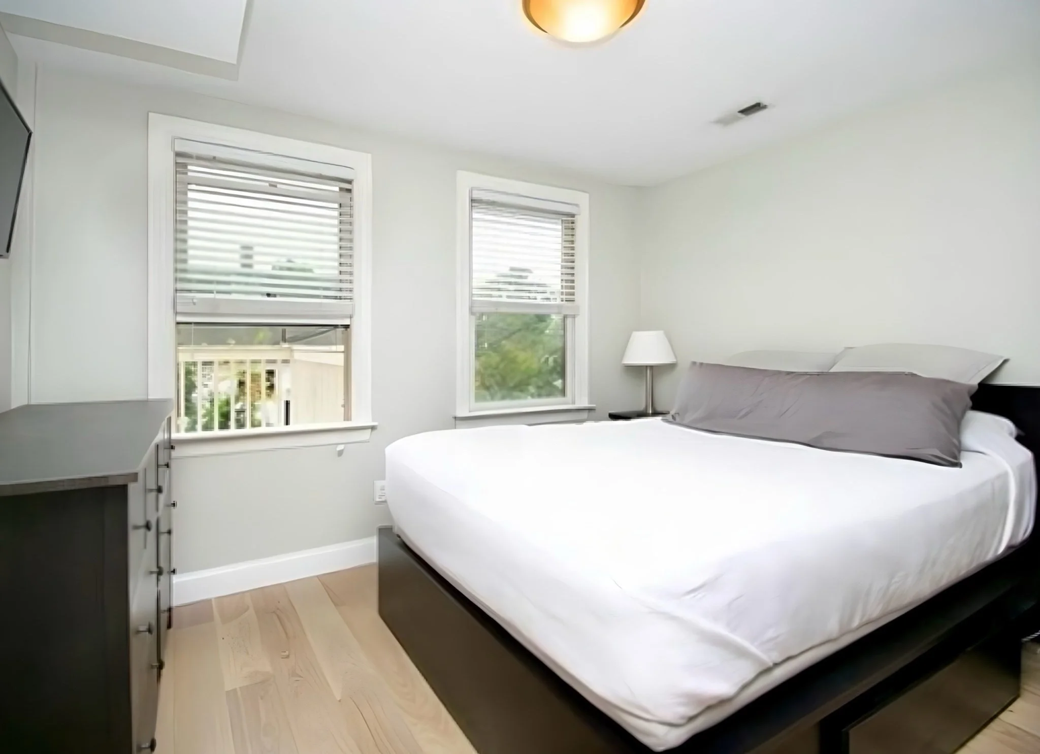 2 bed, 2 bath apartment for rent at 10 Symmes St Unit 1, Roslindale — photo 6 of 11
