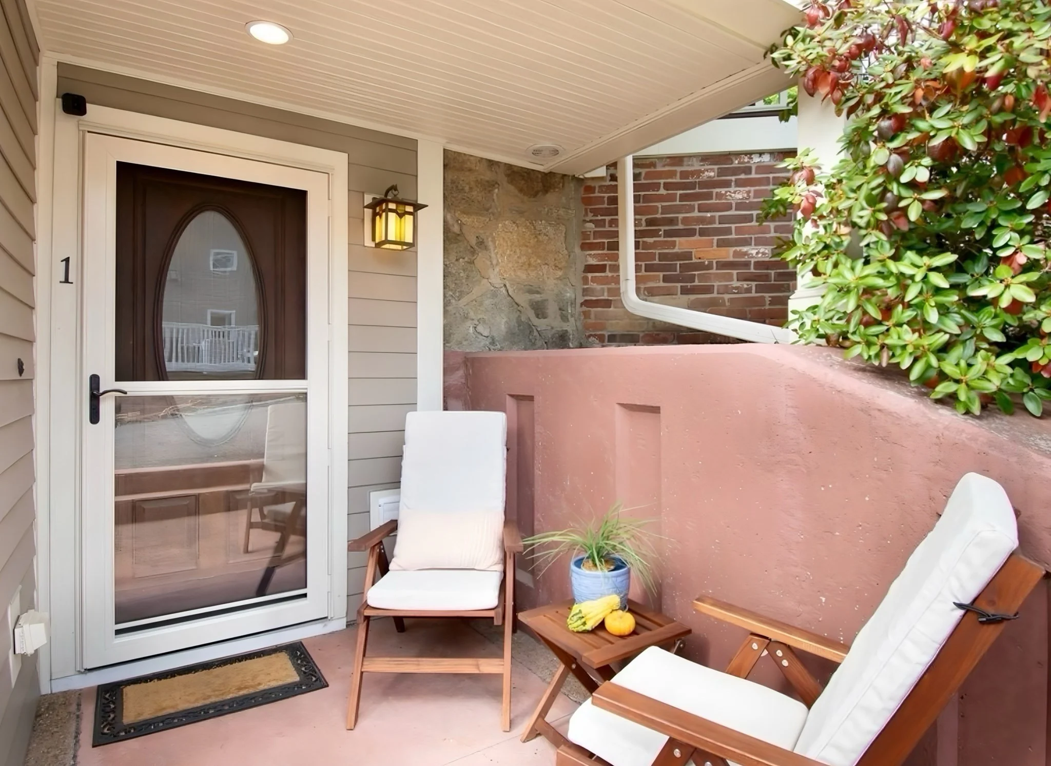 2 bed, 2 bath apartment for rent at 10 Symmes St Unit 1, Roslindale — photo 2 of 11