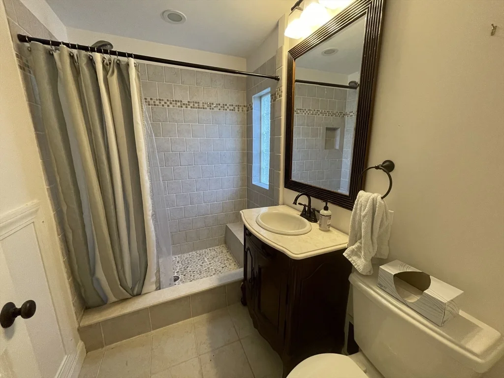 2 bed, 2 bath apartment for rent at 10 Symmes St Unit 2, Roslindale — photo 8 of 12