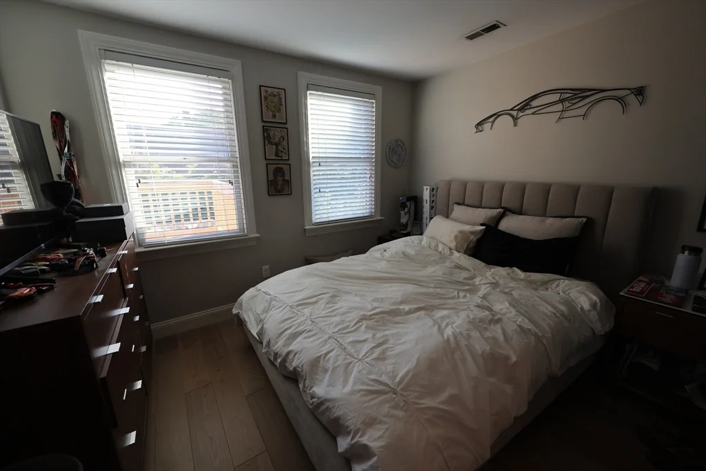 2 bed, 2 bath apartment for rent at 10 Symmes Unit 1, Roslindale — photo 7 of 17